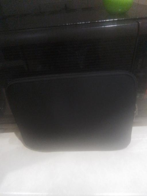  — NEW BLACK TABLET CASE