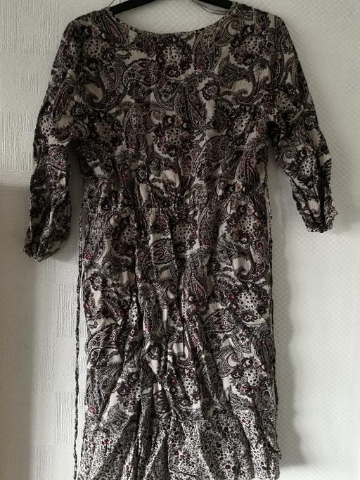  — stylish women's garment