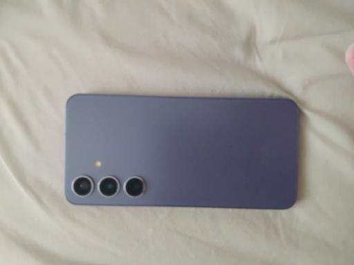  — samsung S 24