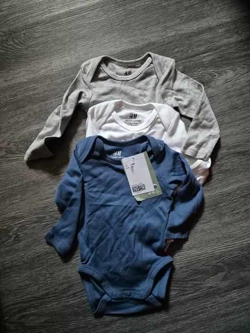  — new H&M 3pk Baby Longsleeve Vests