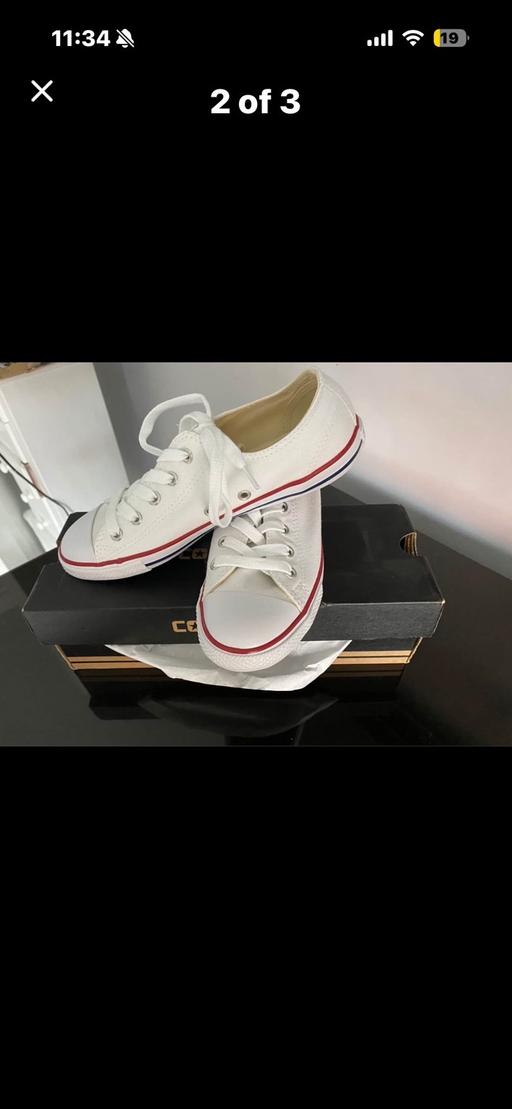  — Converse Dainty Ox Size 4