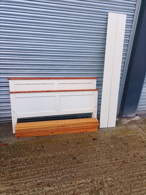  — white wood double bed frame