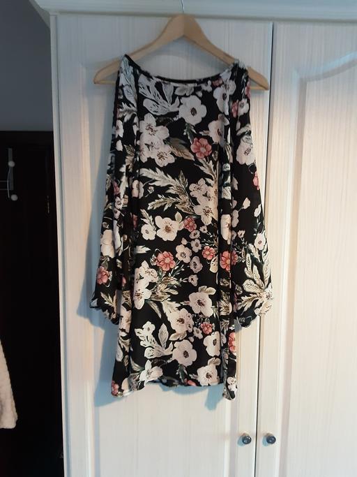  — Ladies Eve Seduire Dress