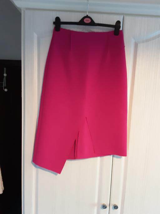  — Ladies Top Shop Skirt