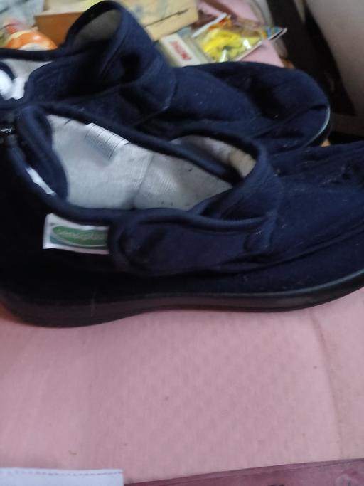  — mens slipper boots 11