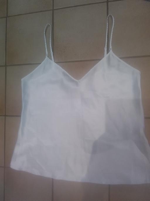  — BRAND NEW LADIES CREAM STRAP CAMISOLE