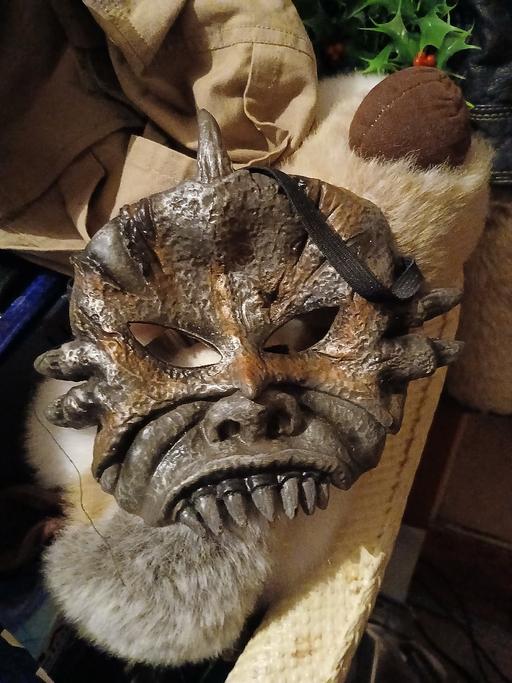  — mask