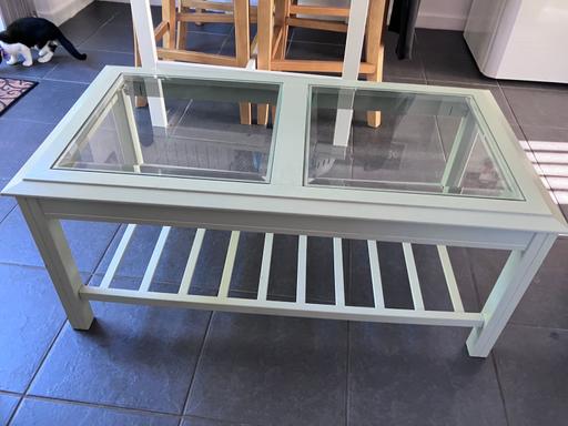  — Coffee table for sale
