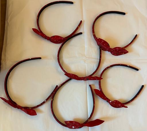  — 6 new hairbands