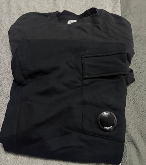  — Cp tracksuit