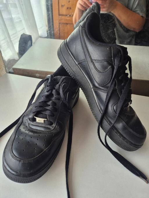  — Men's Air Force 1 Trainers