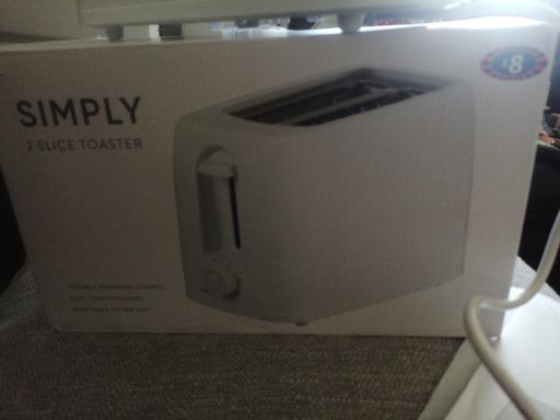  — New 2 slice toaster