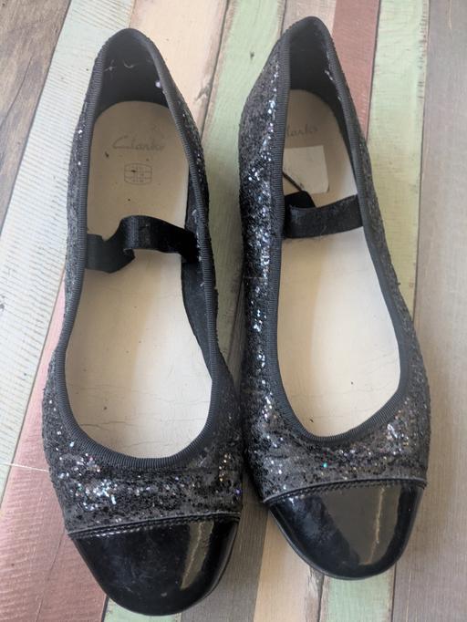  — clarks girls party shoes 4F