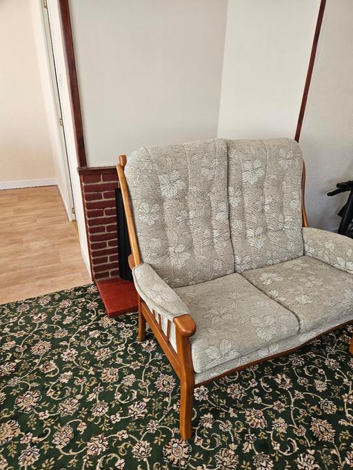  — Cottage style sofa