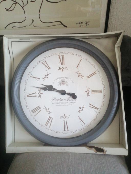  — New very large 50cm Station wall clock