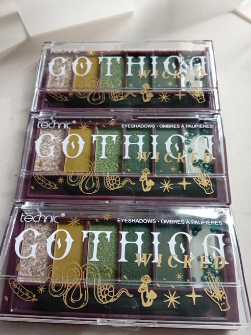  — 3 brand new GOTHICA EYESHADOW SETS