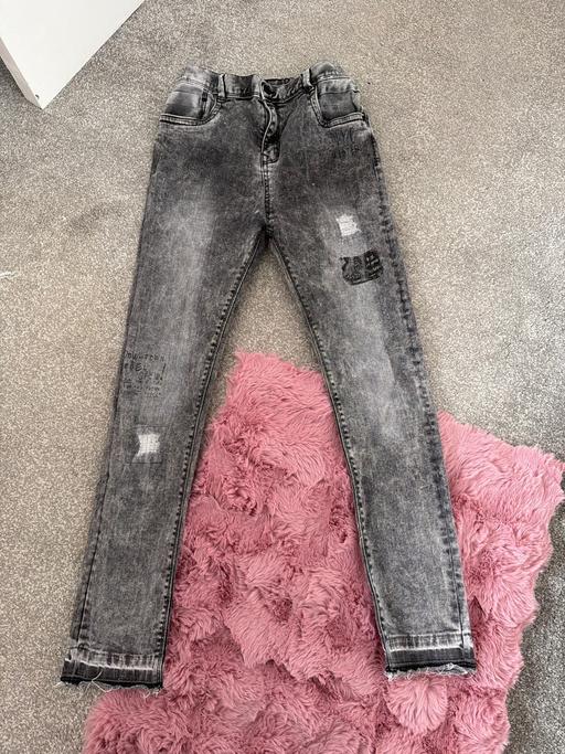  — Boys jeans