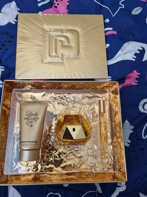  — perfume