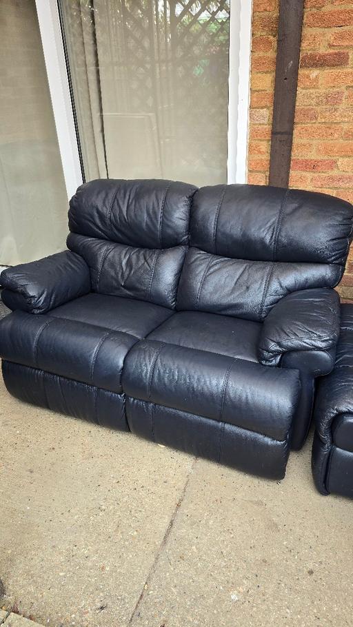  — DFS 2-Seater, 2 x 1 Seater Recliner Sofa