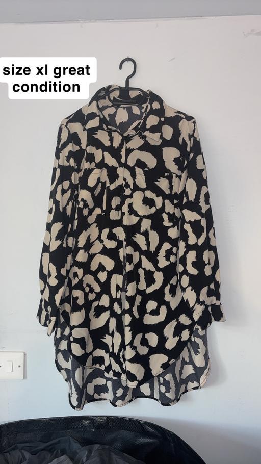  — Womens shirt dress size xl