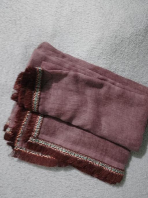 — scarf New
