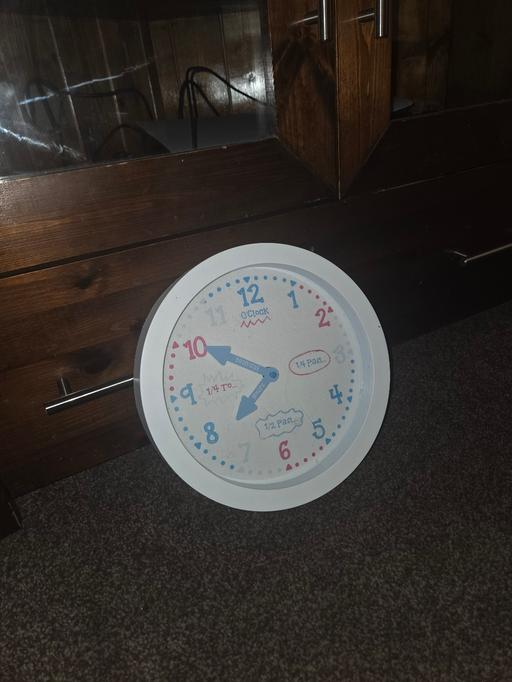  — kids clock