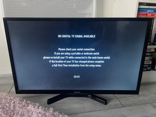  — Panasonic 32” tv