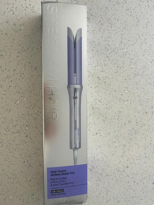  — She Glam Hair Curler