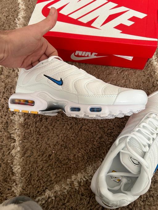  — Nike tns size 8