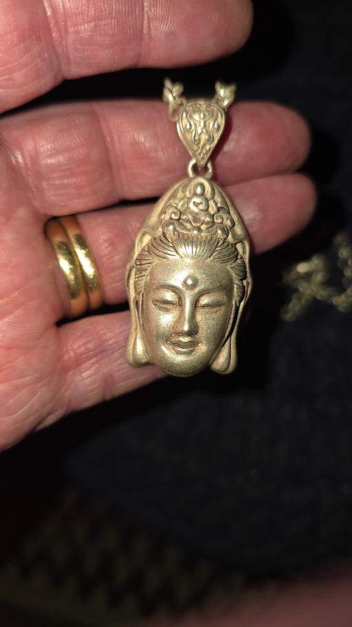  — Stunning Tibetan Silver Kwan Yin pendant