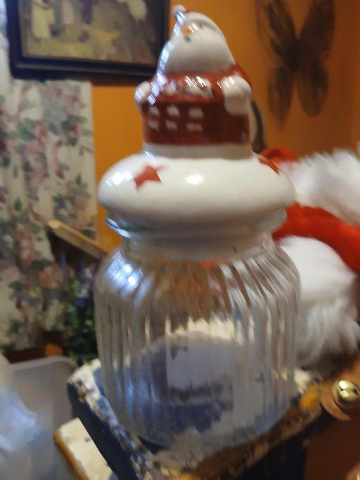  — sweet jar