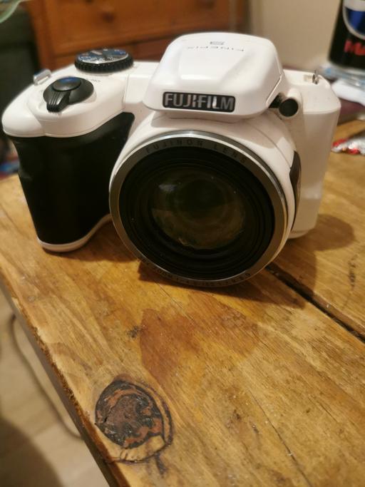  — MINT CONDITION FUJIFILM FINEPIX S8650