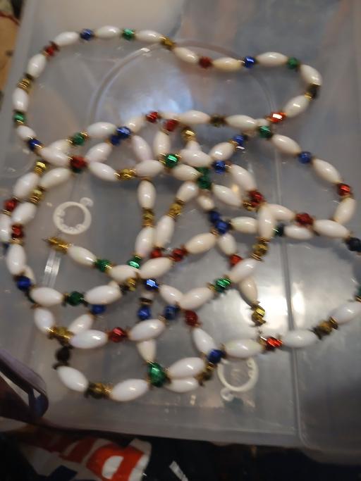  — tree sparkly rope