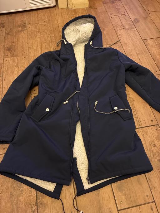  — Navy blue fluffy lined coat size medium (10)