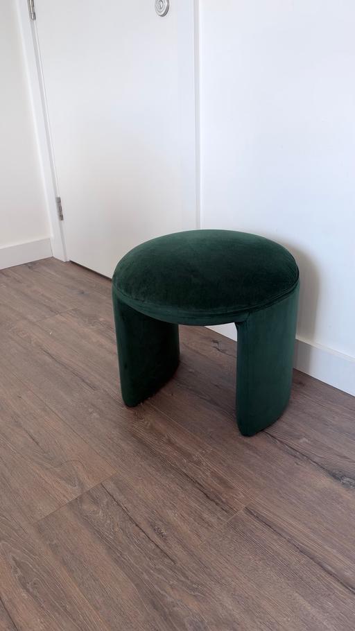  — Velvet green stool