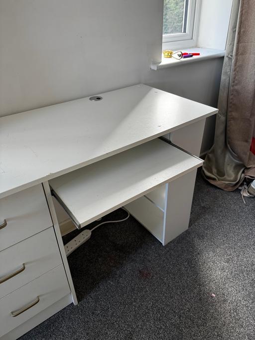  — Desk with chair