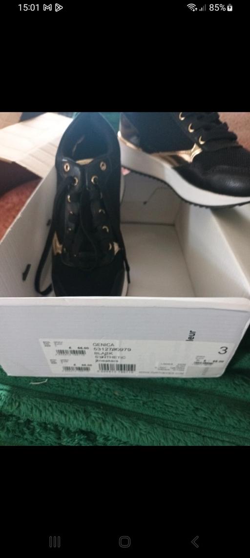  — Ladies Trainers
