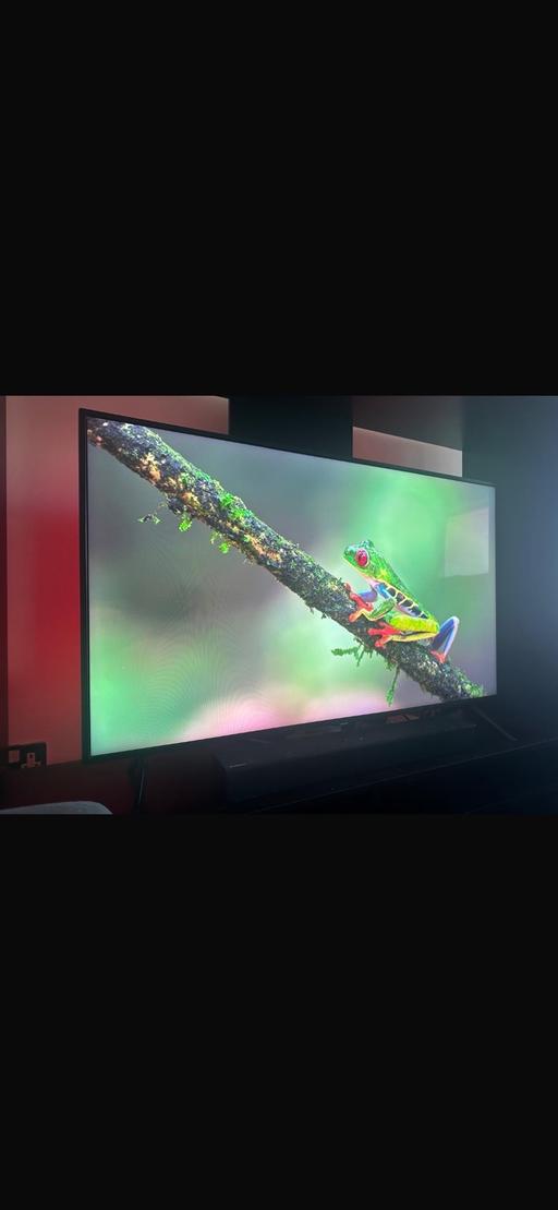  — Tv and sound bar