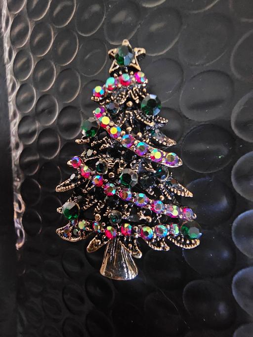  — brooch vintage christmas tree
