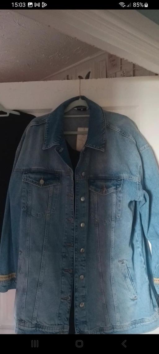  — Ladies Denim Jacket