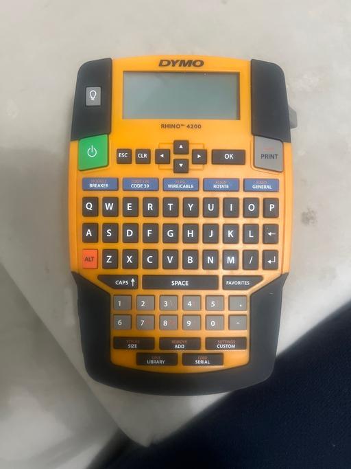  — DYMO RHINO 4200 INDUSTRIAL LABEL MAKER