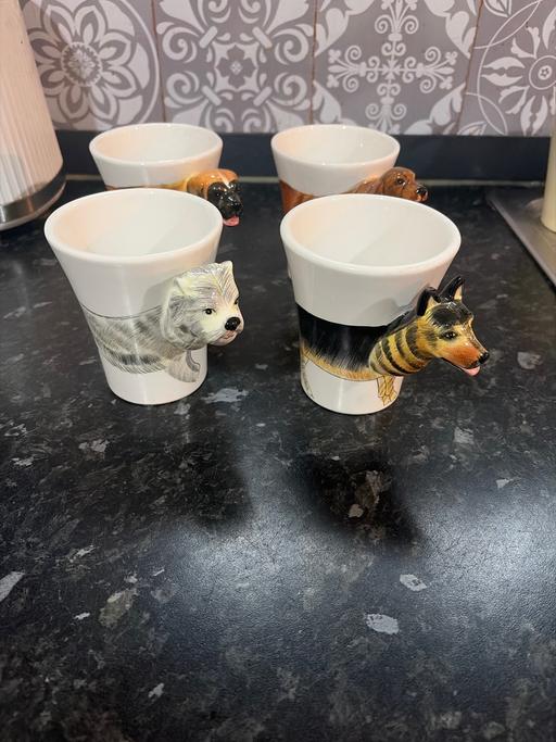  — New mugs x4
