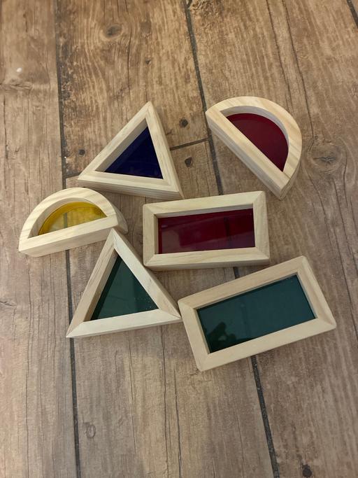  — Wooden colour blocks