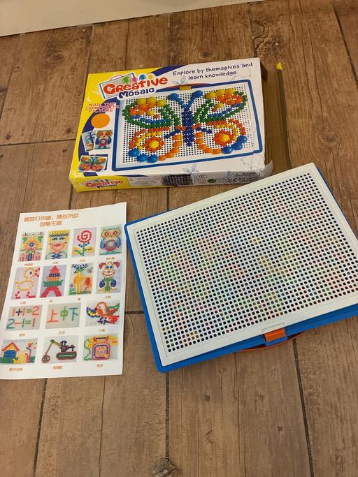  — Peg board creative mosaic