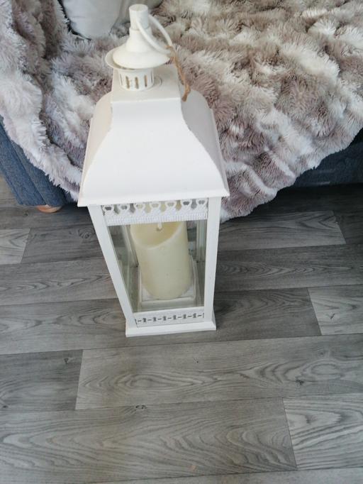  — LANTERN, with battery operated candle H 29 in