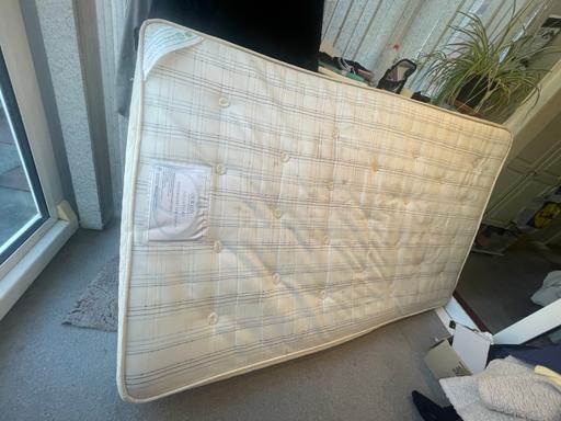  — Small double mattress