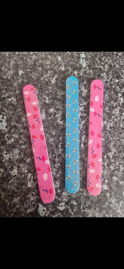  — brand new nail files x3
