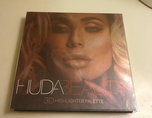  — Huda )
