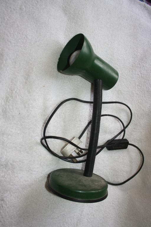  — Green lamp