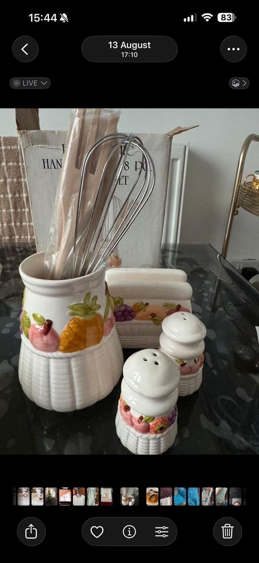  — Ceramic kitchen set